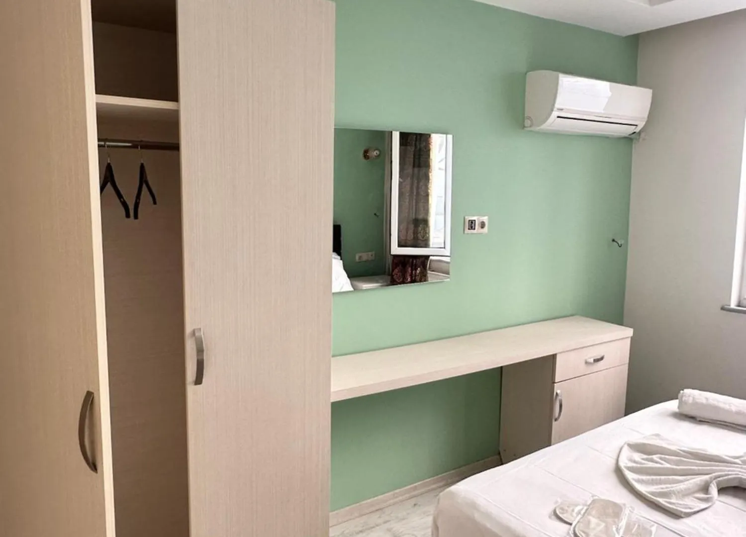 Magnolia Hause With Terrace 200 Meters From Taksim Apartment Istanbul