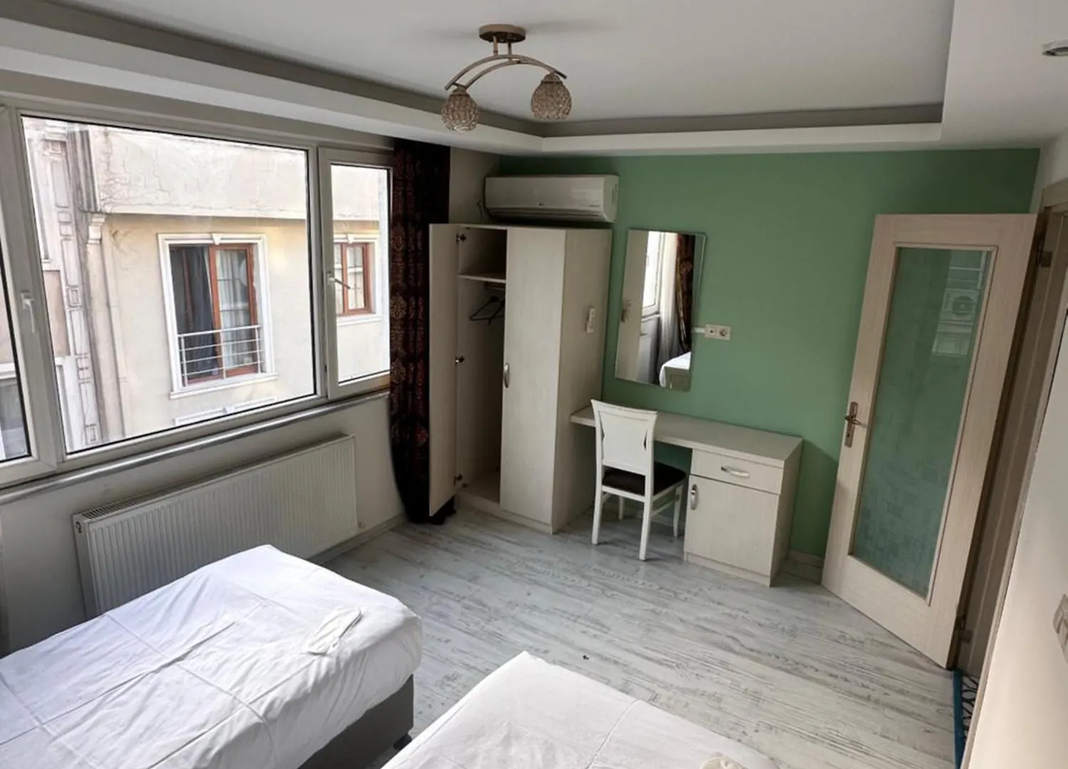 Magnolia Hause With Terrace 200 Meters From Taksim Apartment Istanbul
