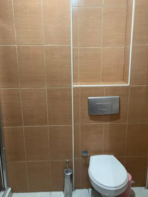 דירות איסטמבול Magnolia Hause With Terrace 200 Meters From Taksim