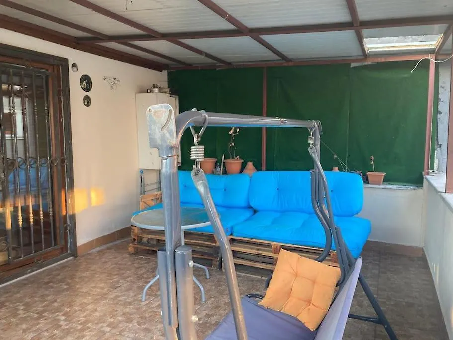 דירות איסטמבול Magnolia Hause With Terrace 200 Meters From Taksim
